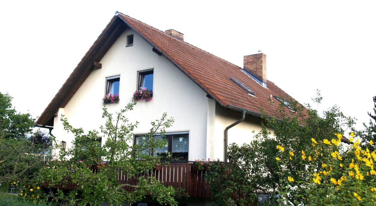 Ferienwohnung Haus Silvia Fladungen Exterior photo
